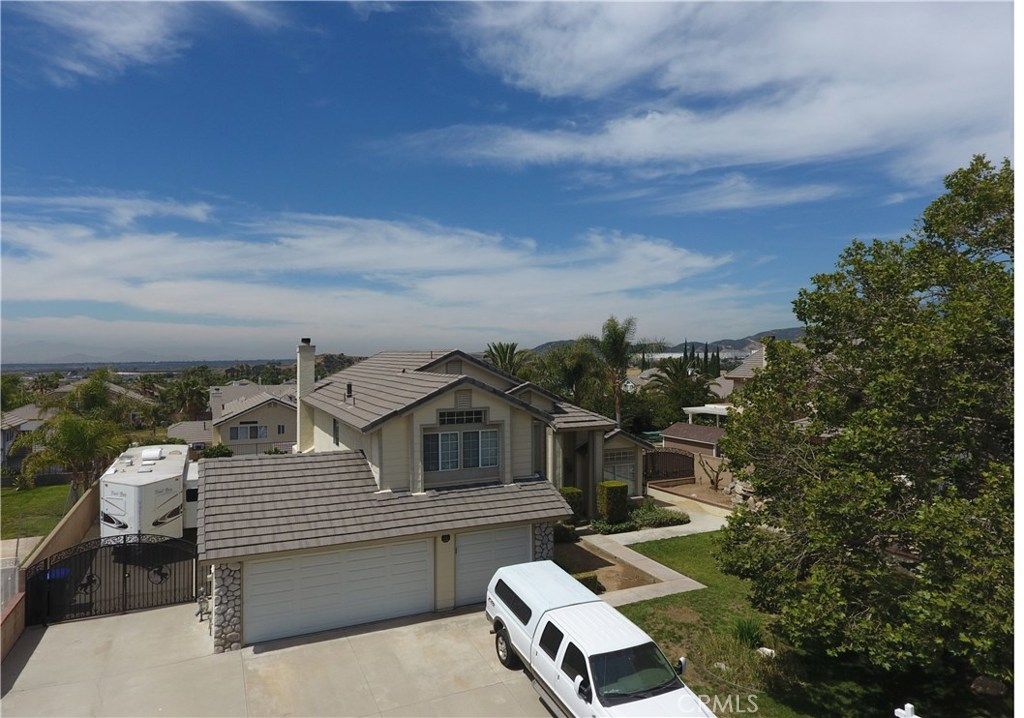 listing image 130724494350494977785