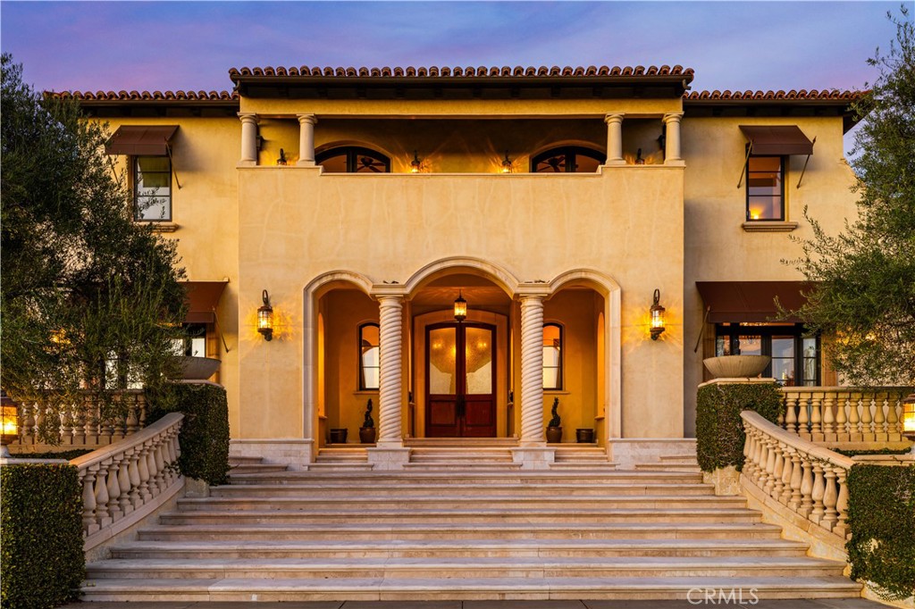 2 Beverly Ridge Terrace