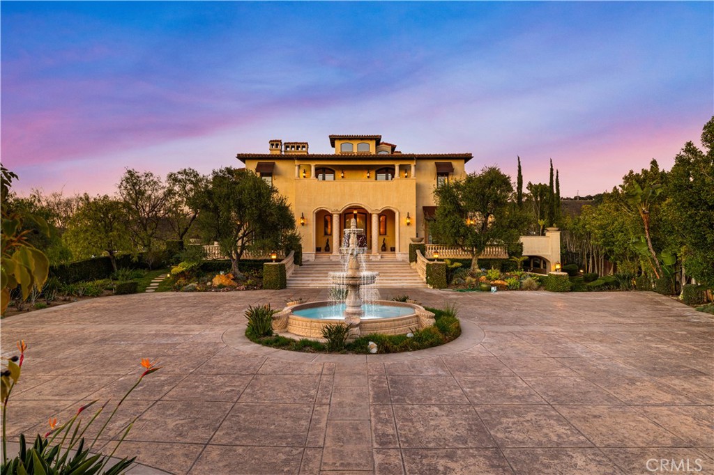 2 Beverly Ridge Terrace