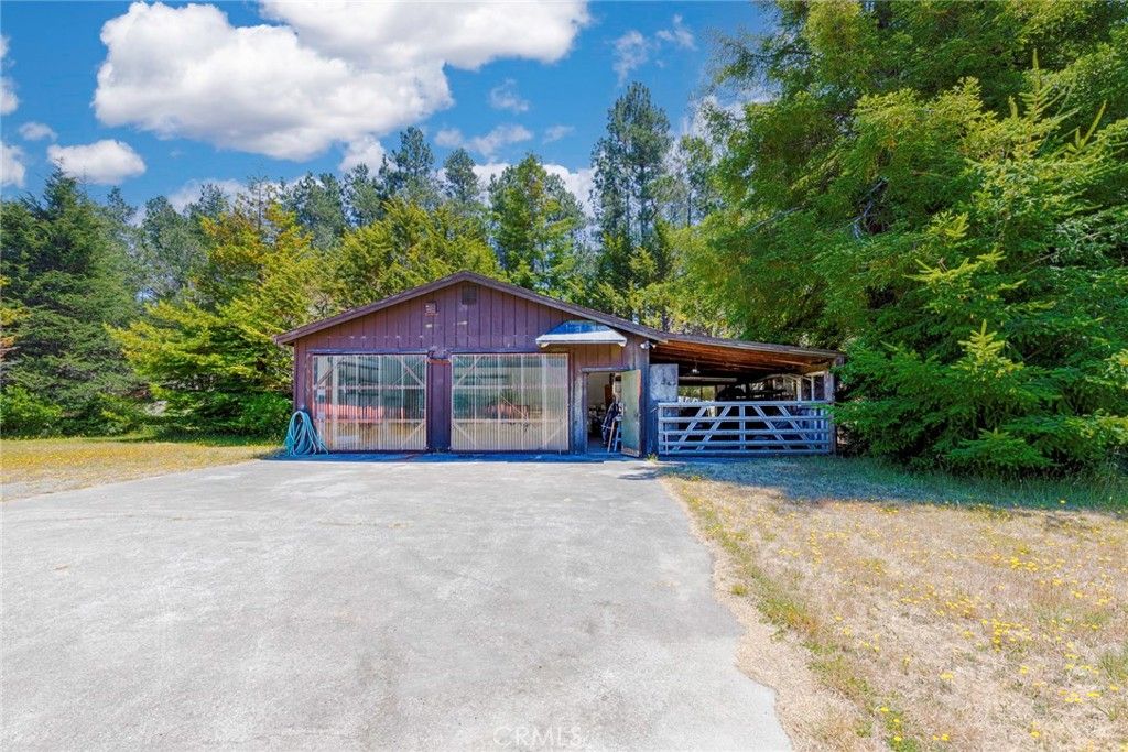 listing image 130724764088089202240