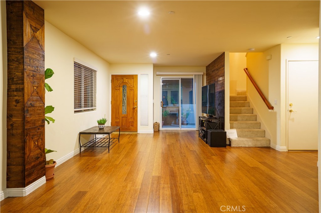 Photo 19 of 44 of 2064 Artesia Boulevard A townhome