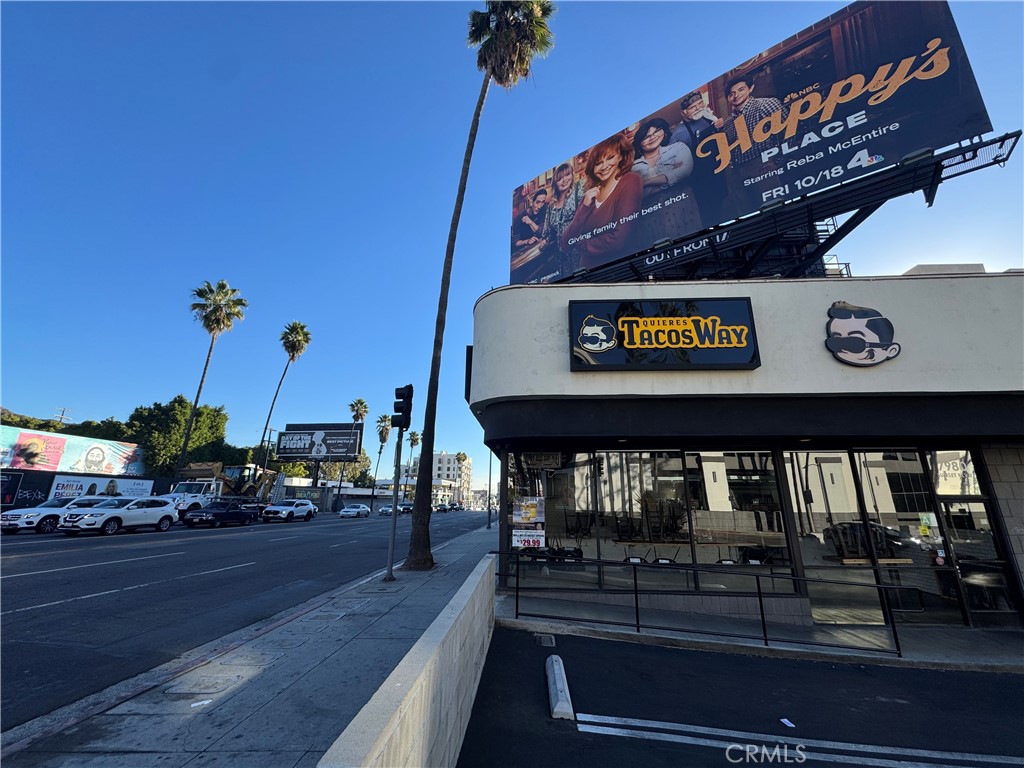 7980 sunset blvd
