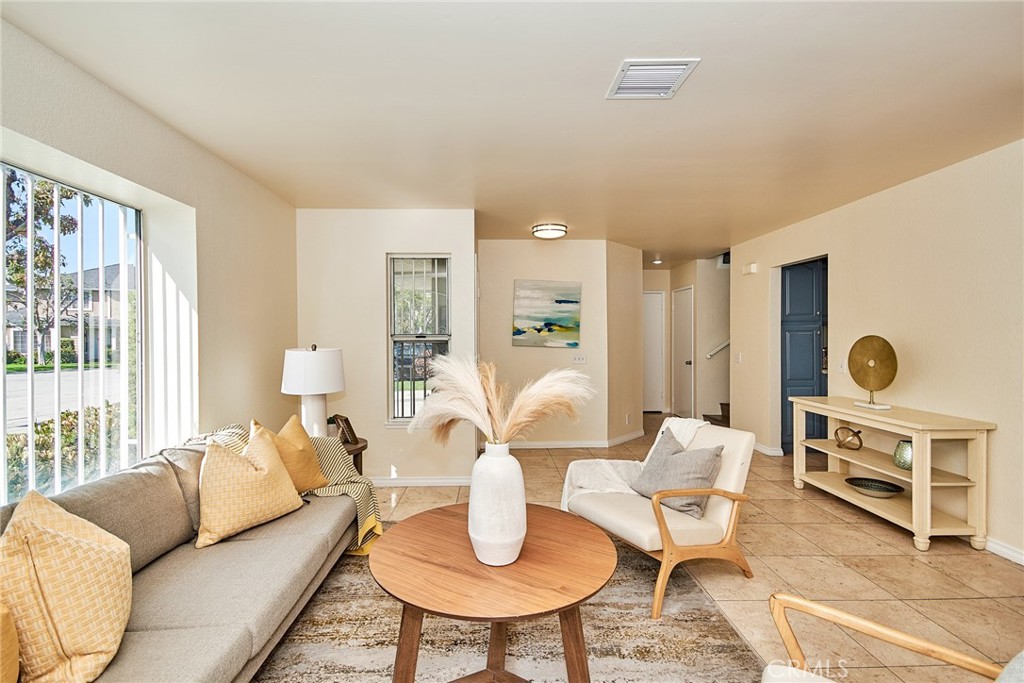 Properties 4 2523 California Avenue