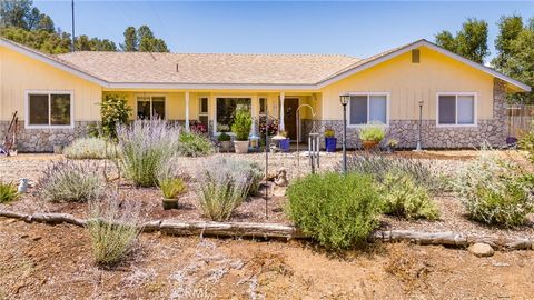 A home in Mariposa