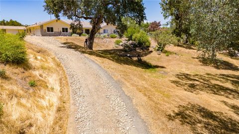 A home in Mariposa