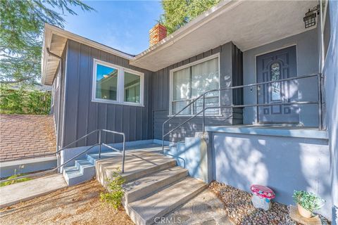 A home in La Crescenta