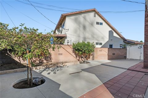 A home in Mission Hills (San Fernando)