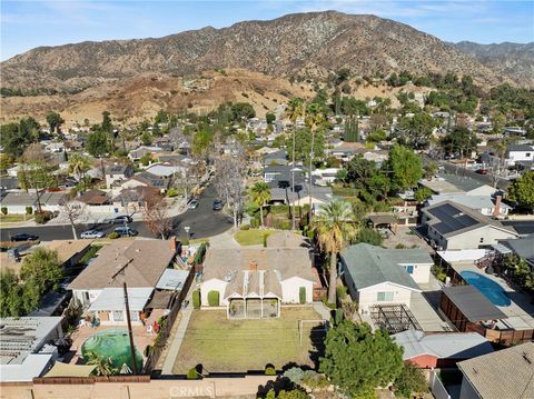 A home in Sunland