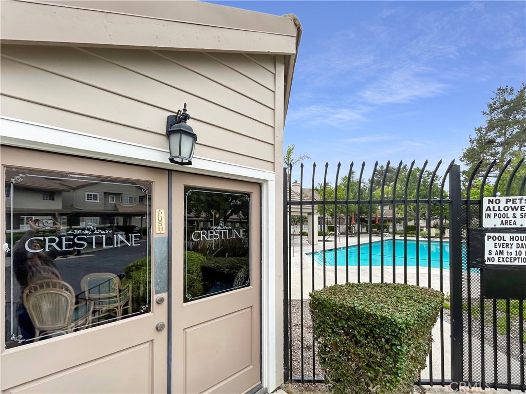 Crestline (CR) - Residential