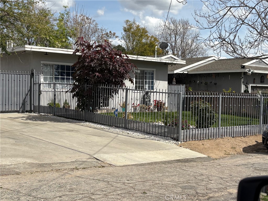 Nice and cozy starter home for first time homebuyer. Don't worry about rain because a whole new roof has been installed recently for the solar panels.
Nice spacious backyard to grow and new permitted covered patio to enjoy for family gatherings. So much potential, must come see!