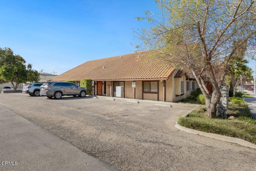 606 Sespe Avenue