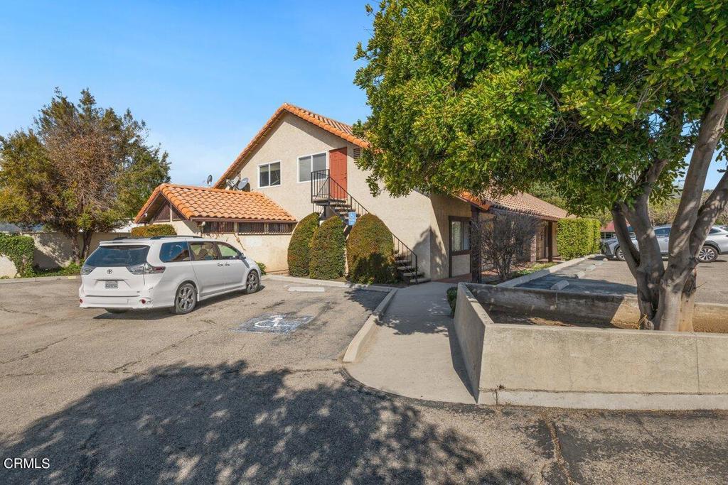 606 Sespe Avenue