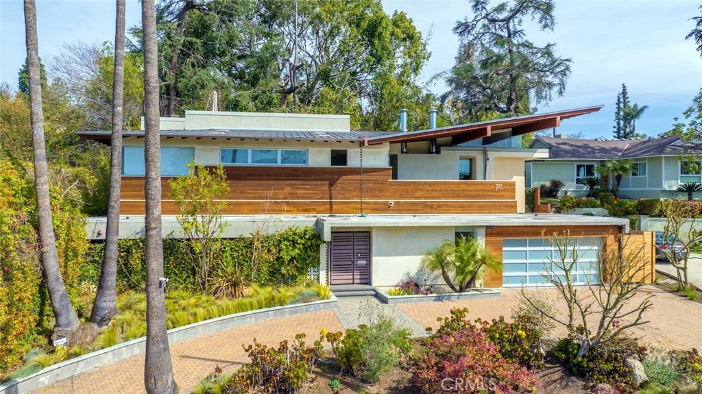Properties 1 712 Orange Grove Terrace