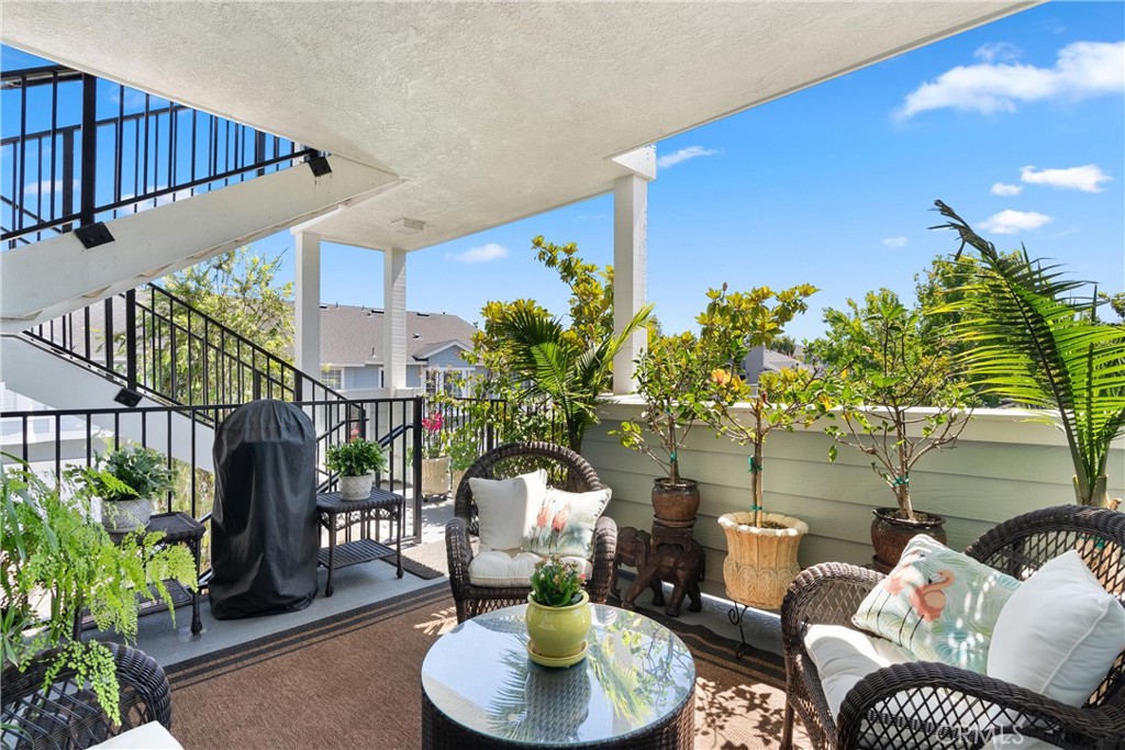 23412 Pacific Park Drive 39D

                                                                             Aliso Viejo                                

                                    , CA - $559,000