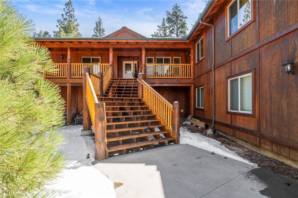 379 Fawntrail Place