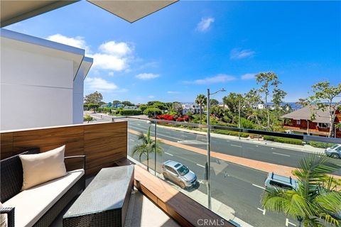 A home in Corona Del Mar