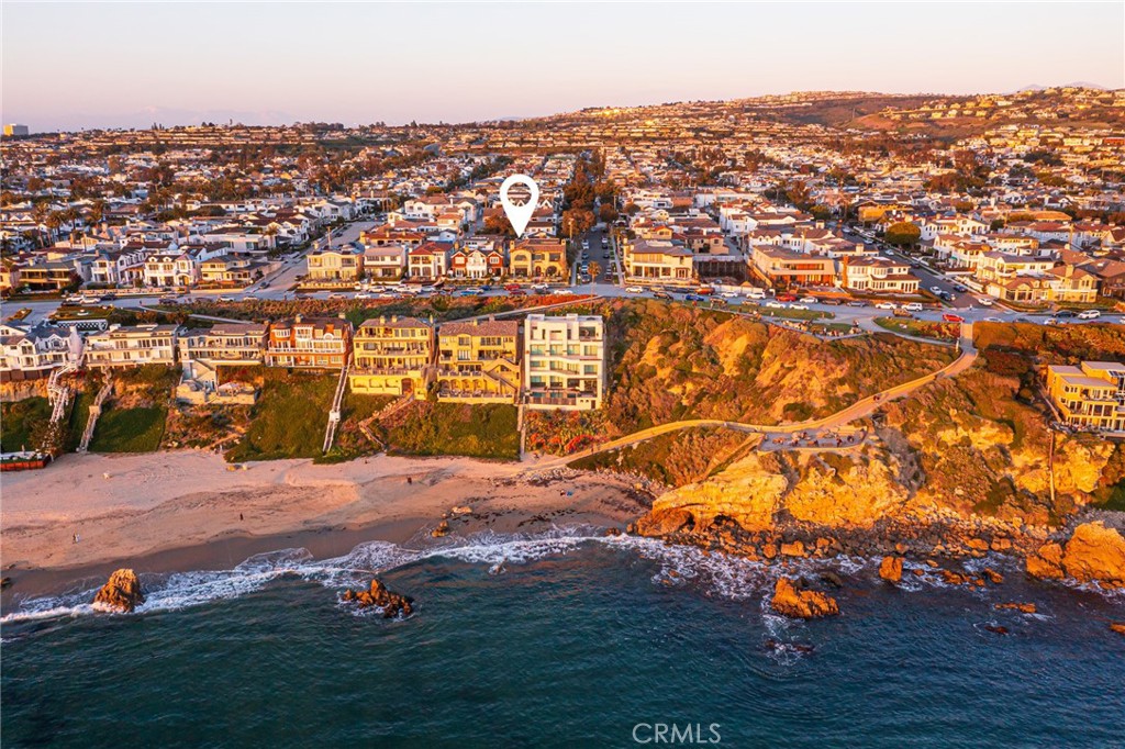 Corona del Mar South of PCH (CDMS) - Residential