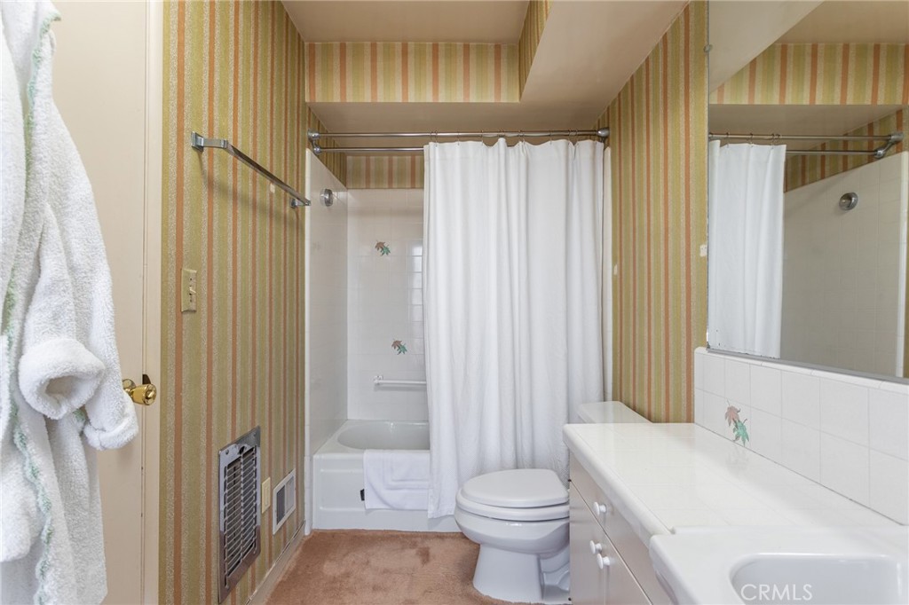 Corona del Mar South of PCH (CDMS) - Residential