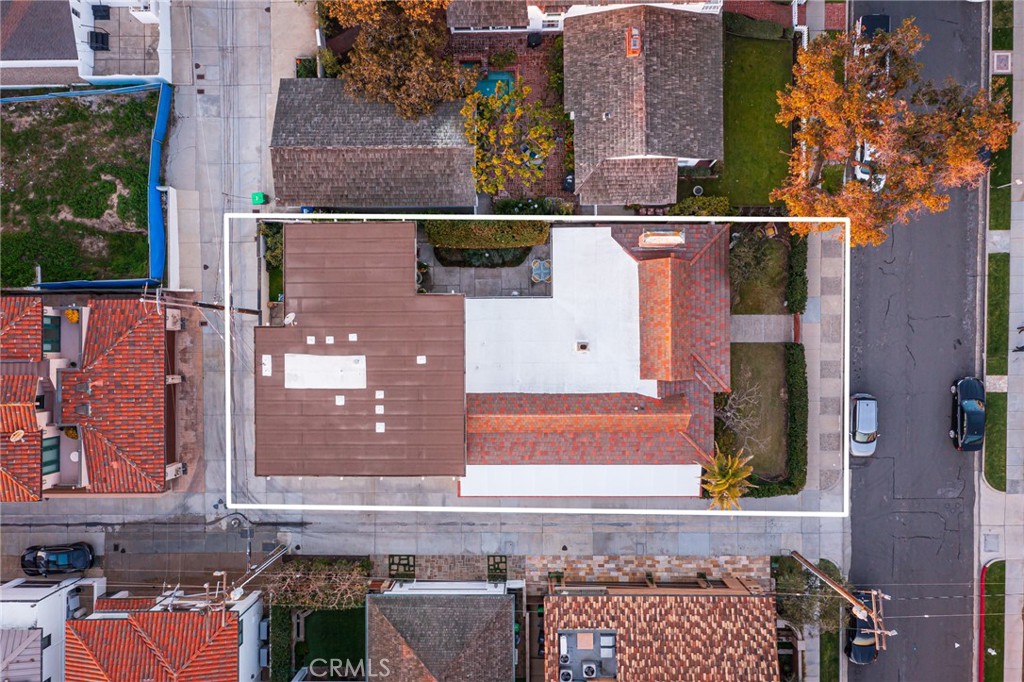 Corona del Mar South of PCH (CDMS) - Residential