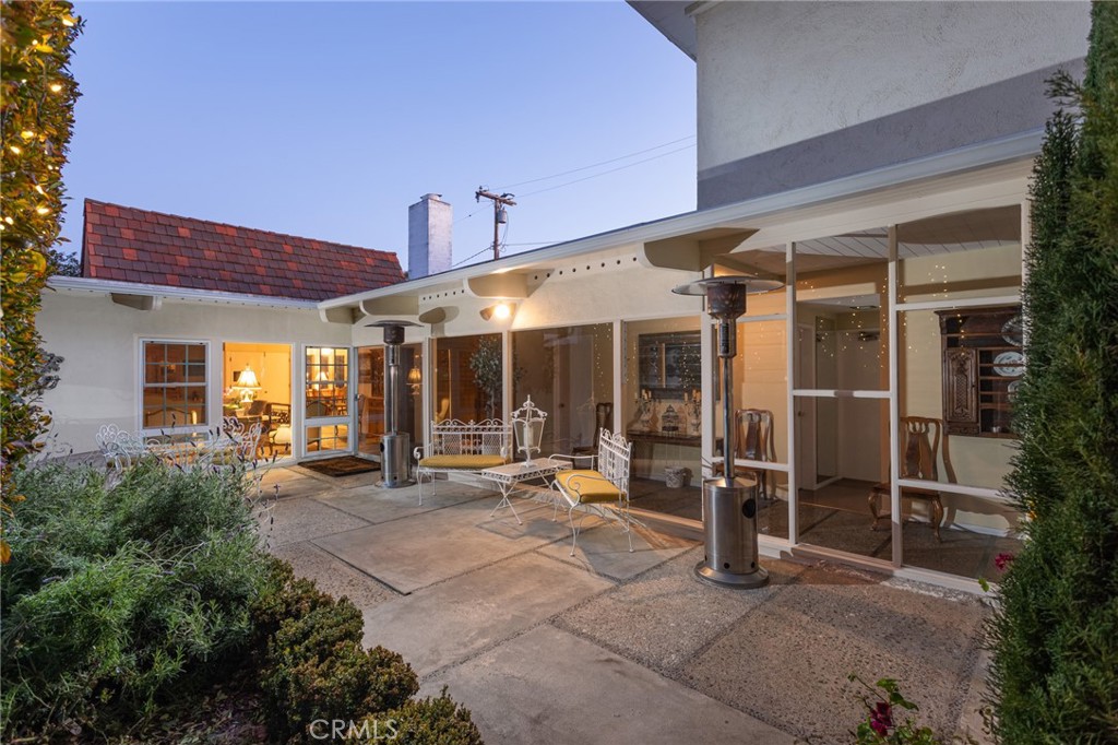 Corona del Mar South of PCH (CDMS) - Residential