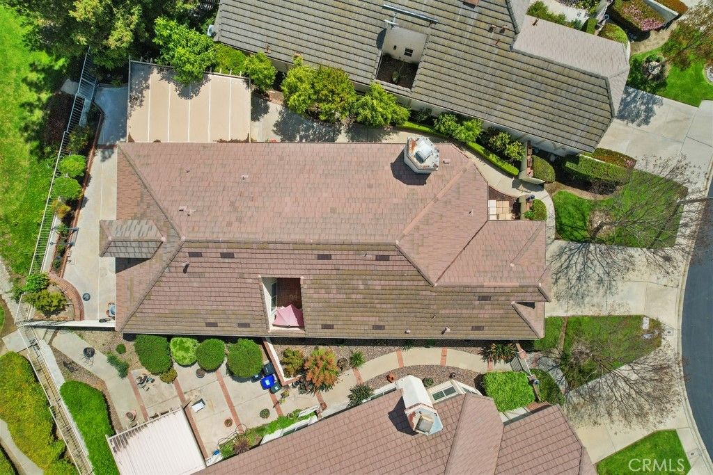 listing image 44