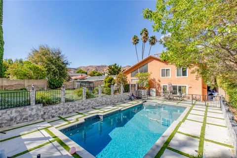 A home in Porter Ranch