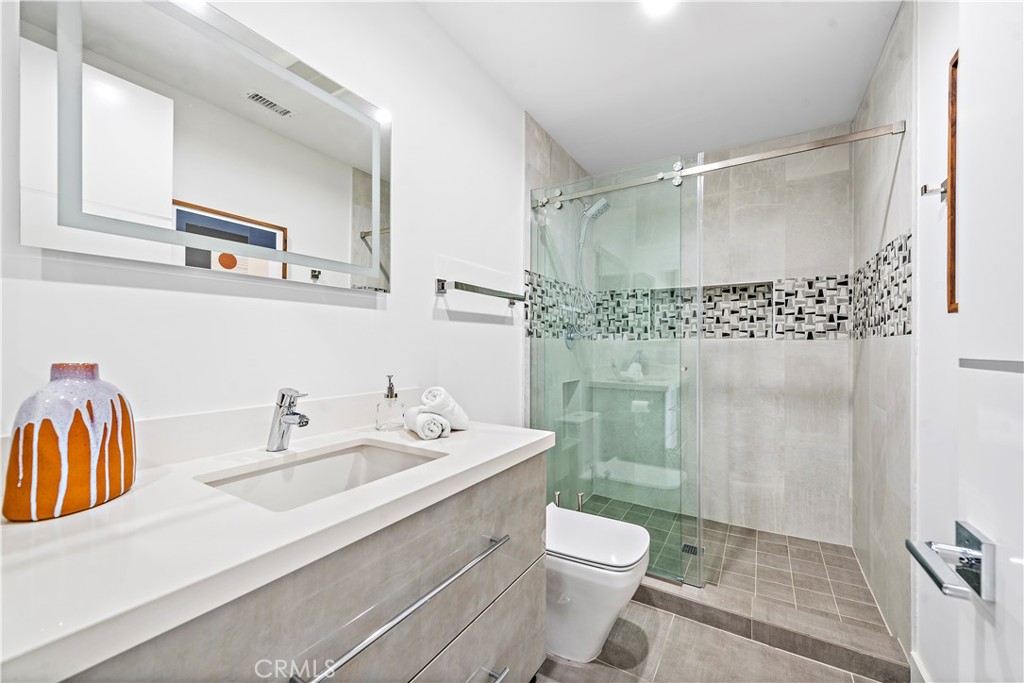 Temple Hills (TH) - Residential