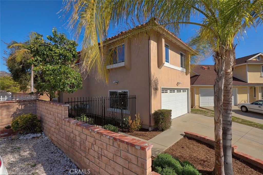 Photo 29 of 35 of 10940 Floralita Avenue house