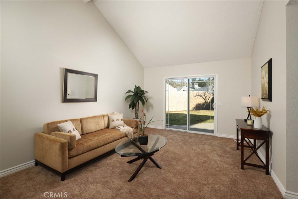 Photo 5 of 35 of 10940 Floralita Avenue house
