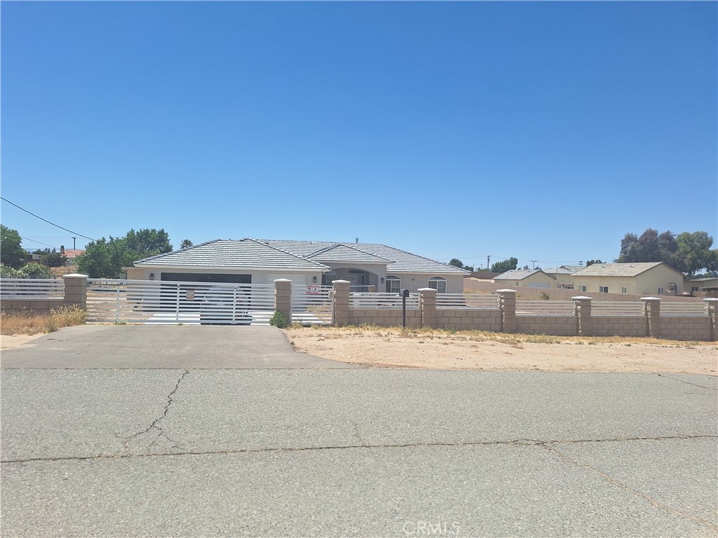 Photo 3 of 21 of 10380 10th Avenue house