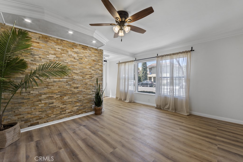 728 cedar avenue 29