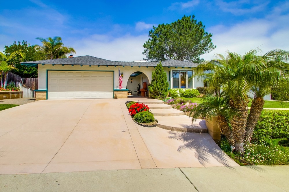 Location! Location! Location! West of I5, double cul-de-sac, no one behind you, backyard views to the north, moments to downtown Solana Beach AND single story! Welcome to this wonderful home where pride of ownership shines through. Meticulously cared for and maintained for decades. Beautiful front and backyards with multiple sliding glass doors and extra large skylight to allow in the natural light. Close to beaches, Del Mar Racetrack, freeways, and shopping! Come see this delightful home! Solar owned. Neighborhoods: West of I5 Equipment: Dryer,Garage Door Opener, Satellite Dish, Washer, Water Filtration Other Fees: 0 Sewer: Sewer Connected Topography: LL,GSL,SSLP