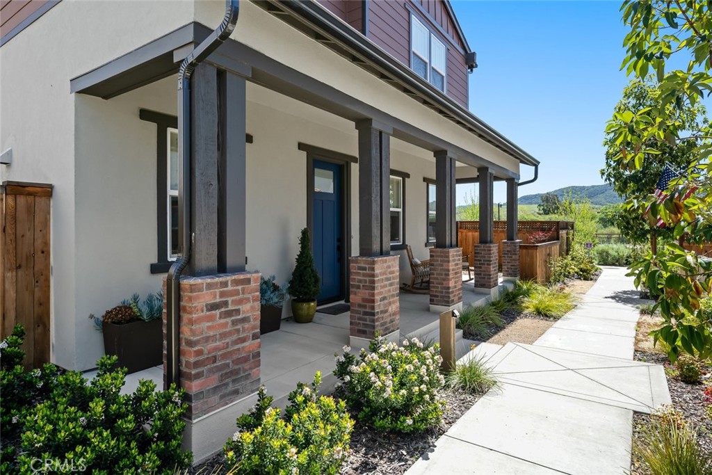 123 Earthwood Lane
