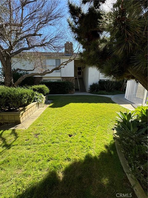 1534 Grand Avenue Long Beach CA 90804