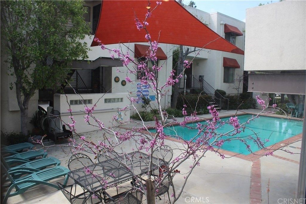 listing image 130720977451260002398