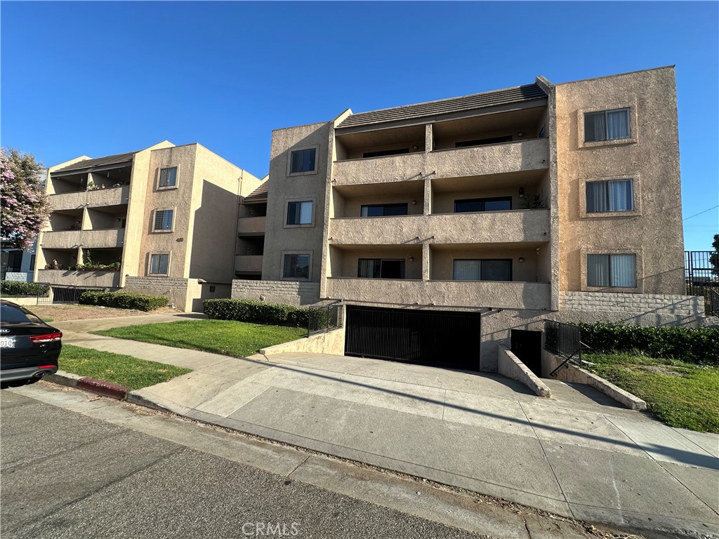 View Glendale, CA 91203 condo