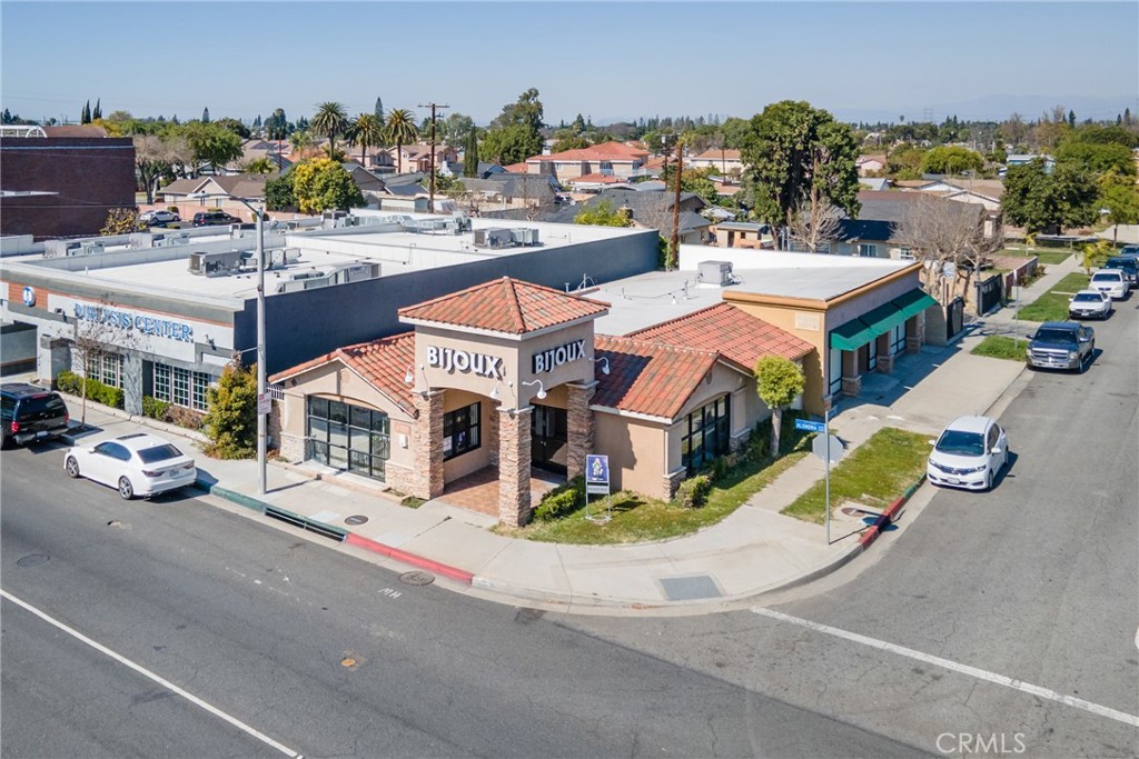 8329 Alondra Boulevard