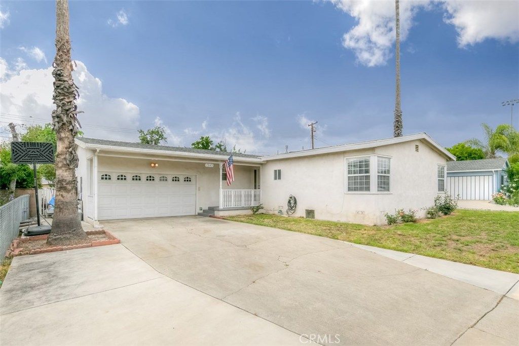 listing image 130722135770932885362