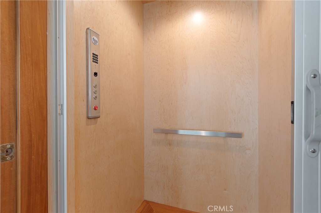 Santa Barbara: Other (80) - Residential