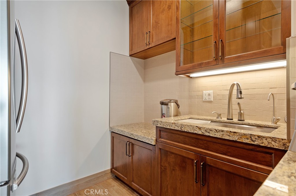 Santa Barbara: Other (80) - Residential