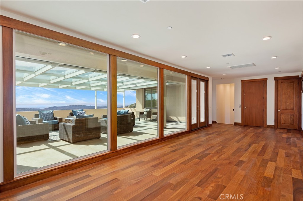 Santa Barbara: Other (80) - Residential