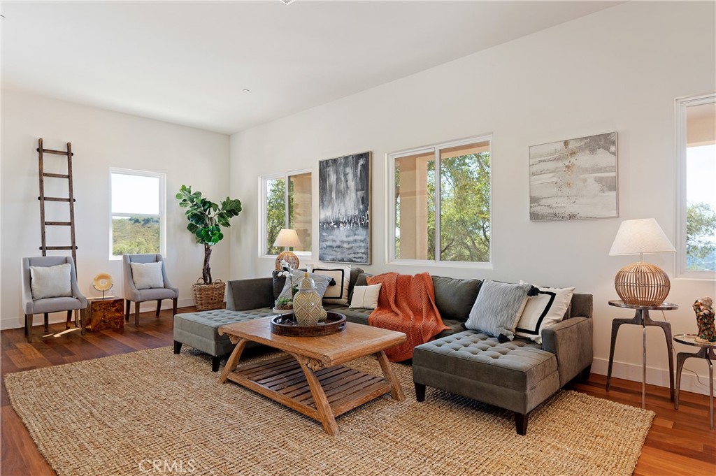 Santa Barbara: Other (80) - Residential