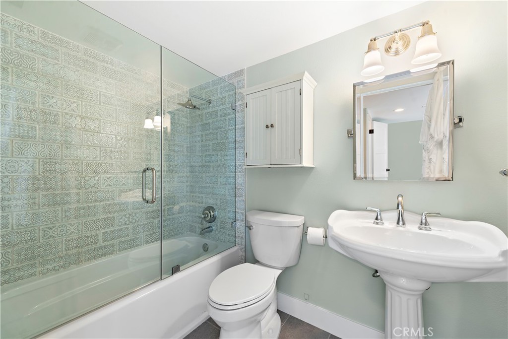 Woods Cove (WC) - Residential