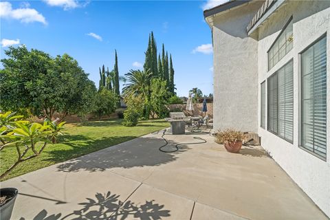 A home in Lake Elsinore