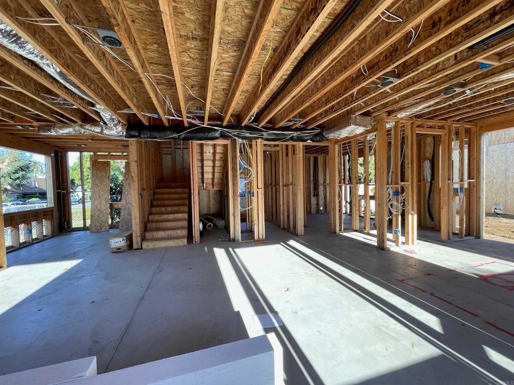 listing image 130720946060462161831
