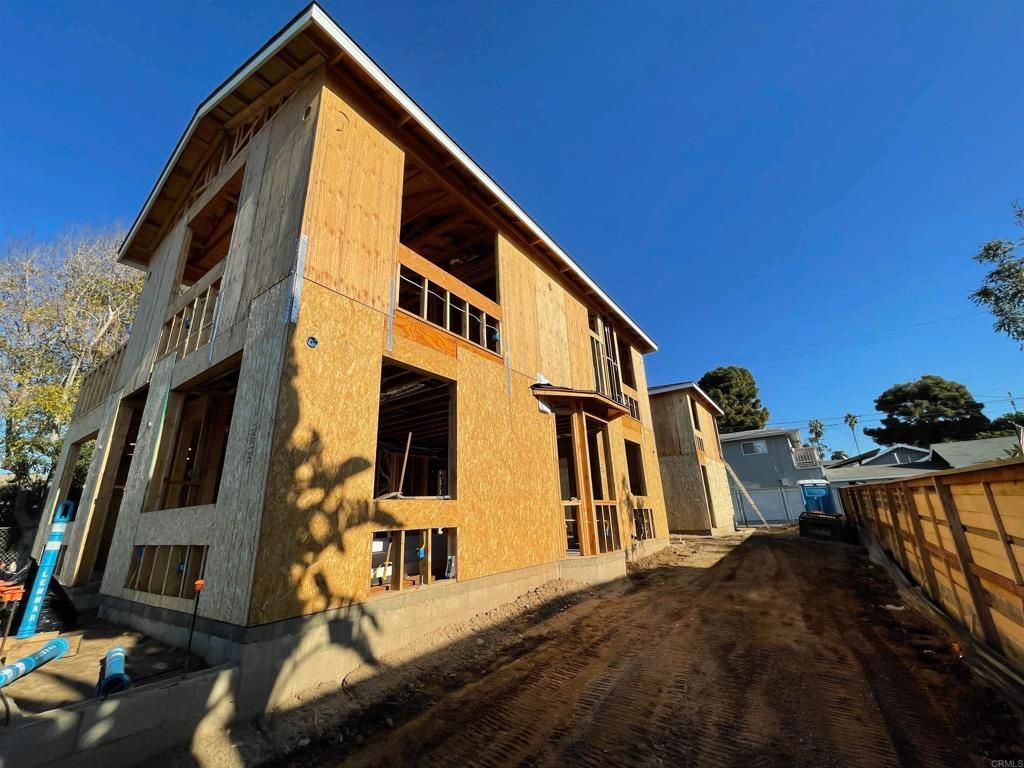 listing image 130728686665419423202