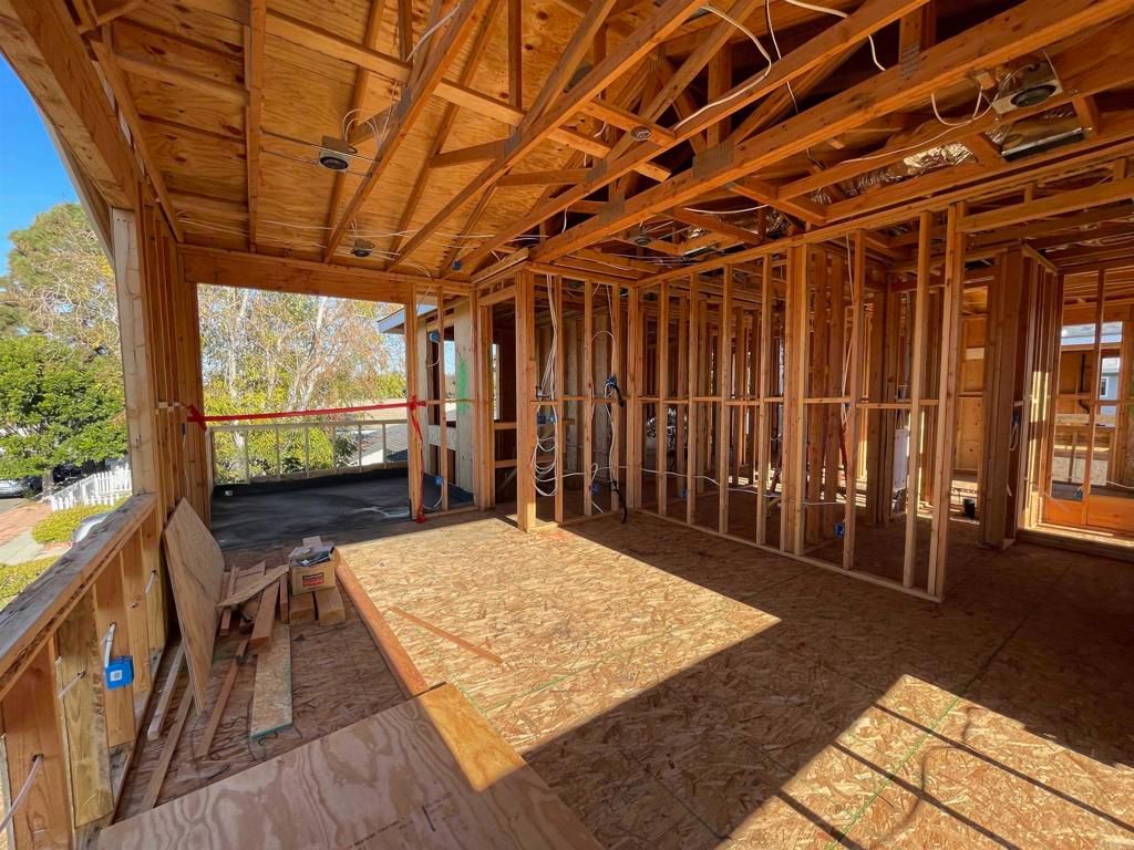 listing image 130728011345030045153