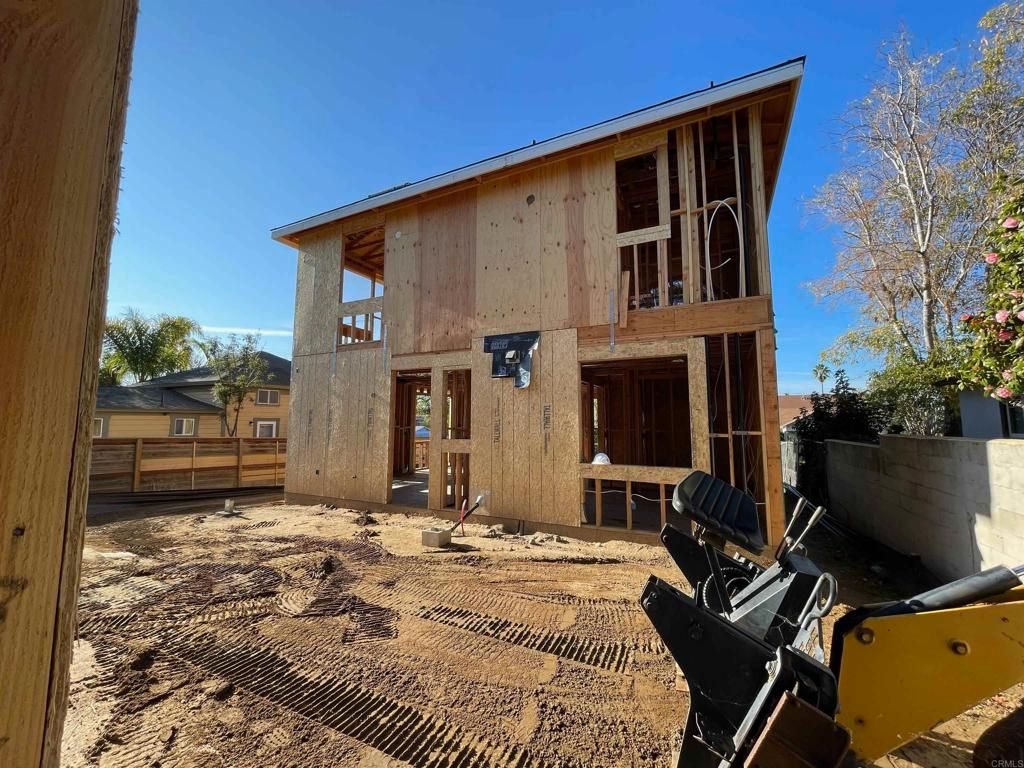 listing image 130724386278212722831