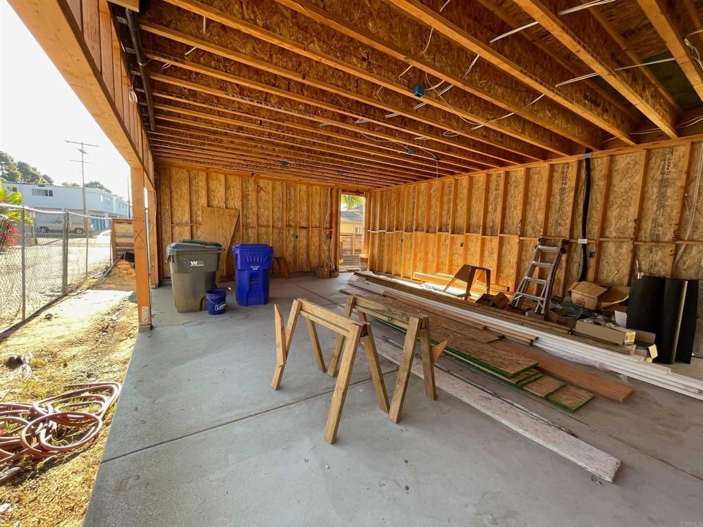 listing image 130724914083070779314