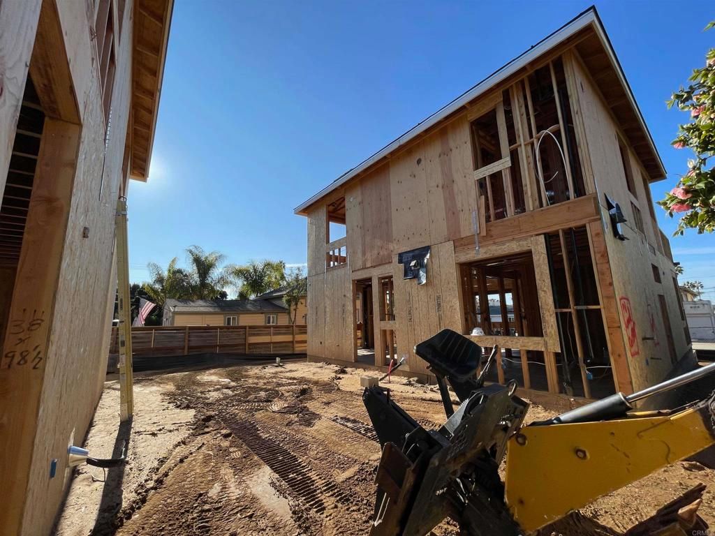 listing image 130723952987790156835